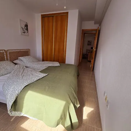 Sol Y Mar Apartment *